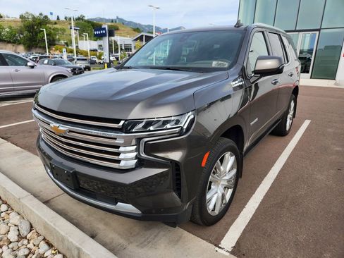 Used 2021 Chevrolet Tahoe High Country AWD/4WD image 4