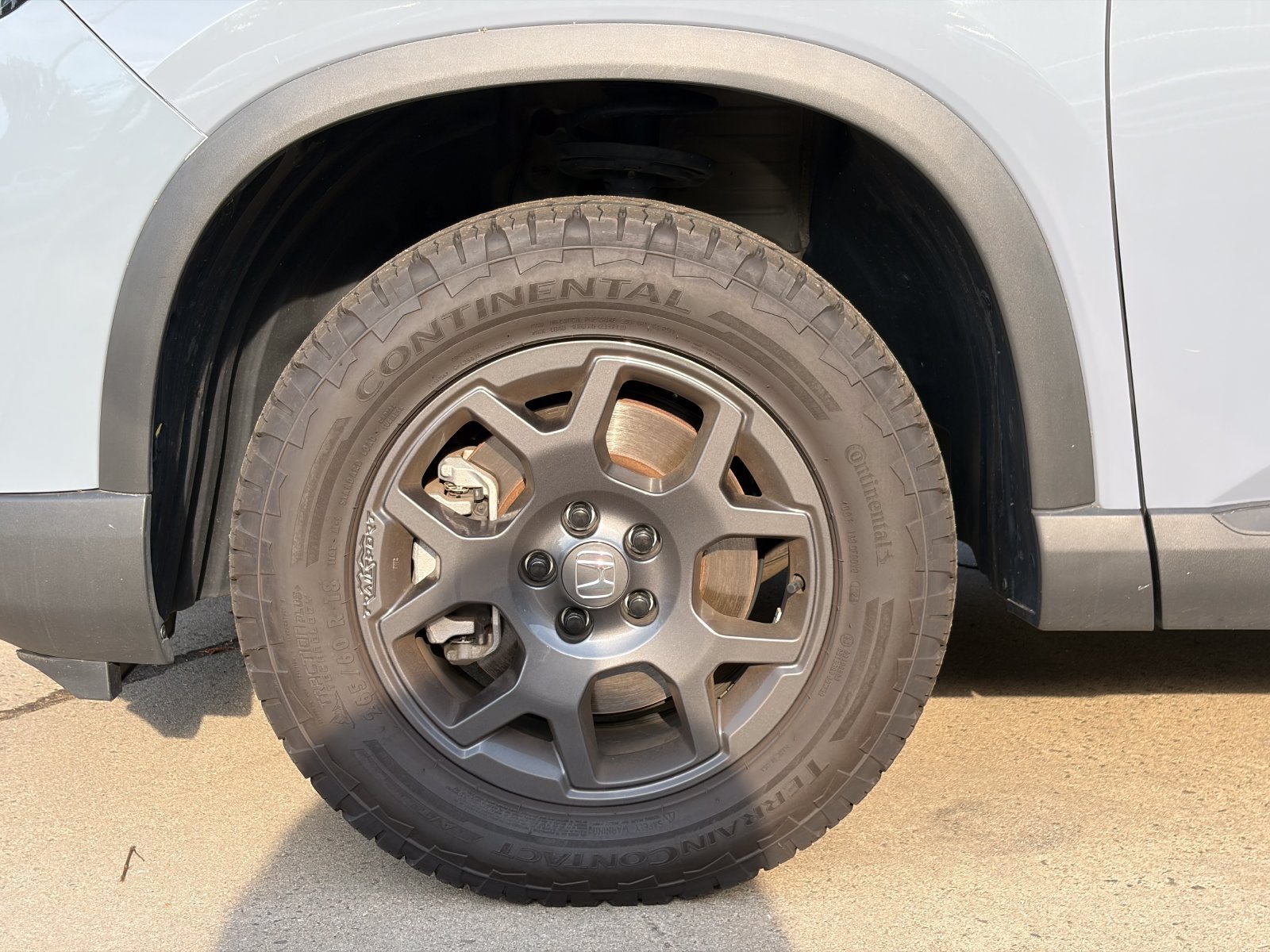 Used 2025 Honda Pilot TrailSport image 12