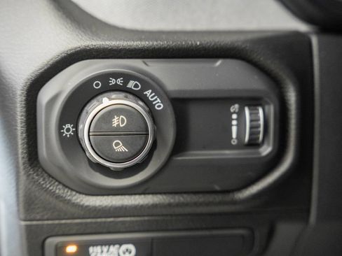New 2026 Jeep Gladiator Sport AWD/4WD image 42