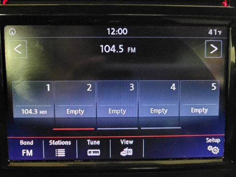 Used 2016 Volkswagen Jetta Sport w/ Lighting Package FWD image 25