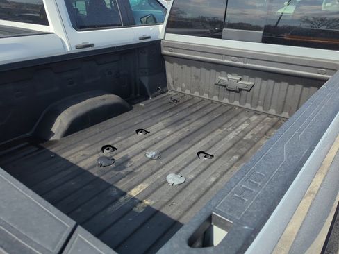 Used 2024 Chevrolet Silverado 2500 LTZ w/ LTZ Plus Package image 7