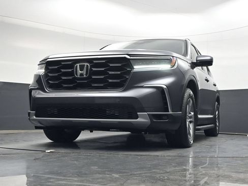 Certified 2025 Honda Pilot EX-L image 41