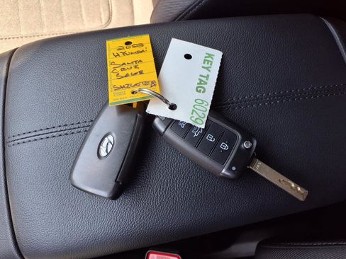 Certified 2023 Hyundai Santa Cruz SE image 24