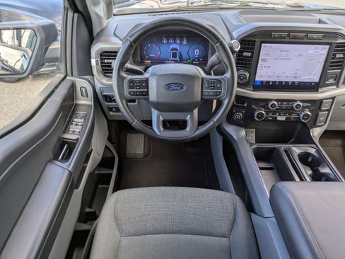 Used 2024 Ford F150 XLT w/ Mobile Office Package image 16
