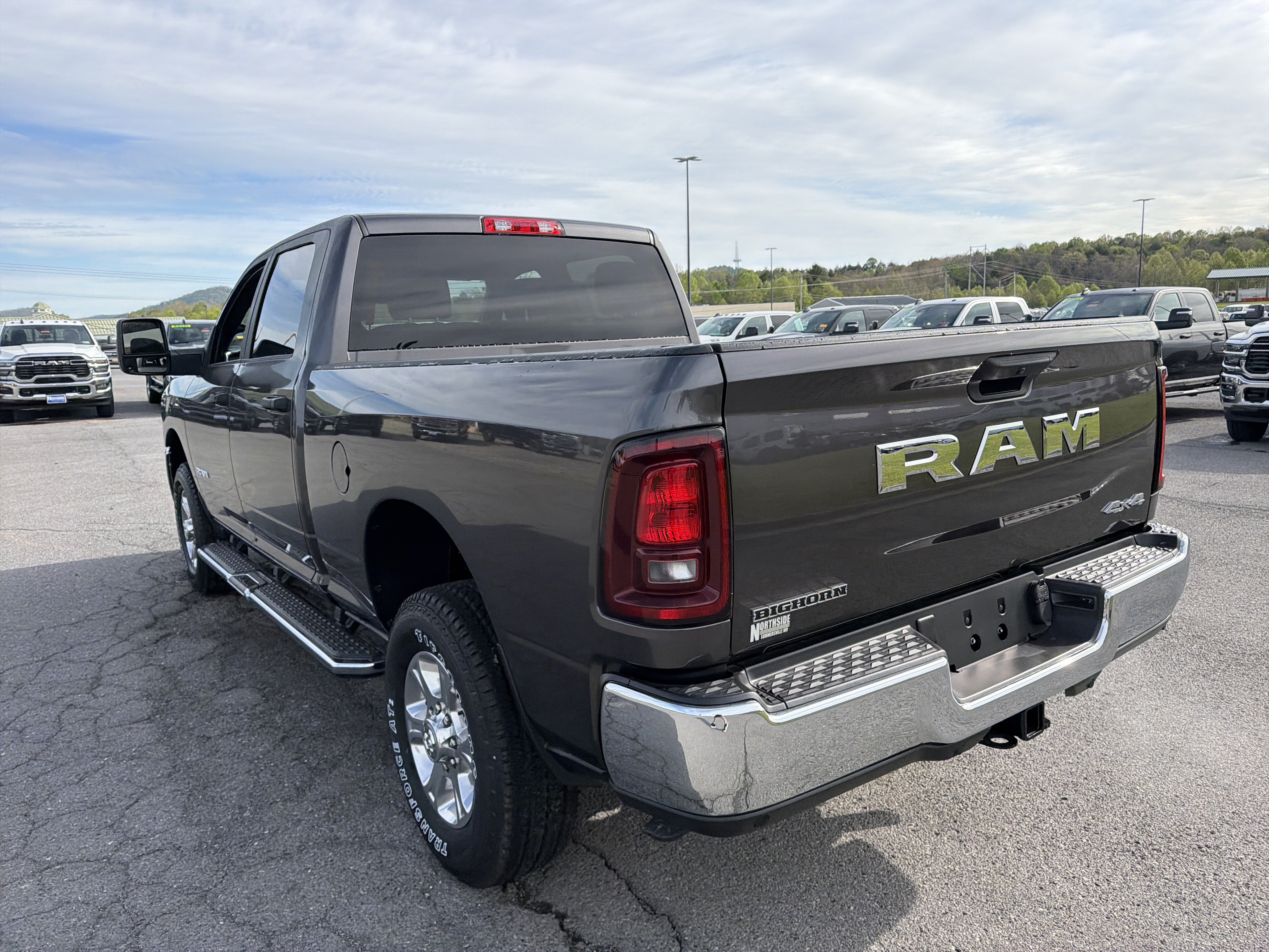 New 2026 RAM 2500 Big Horn AWD/4WD image 8