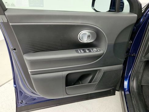 Used 2026 Hyundai Ioniq 9 SE image 10