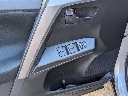 Used 2018 Toyota RAV4 LE w/ All Weather Liner Package image 14