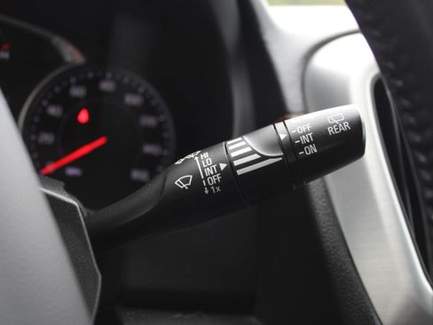 Used 2019 GMC Terrain SLT w/ Preferred Package image 32