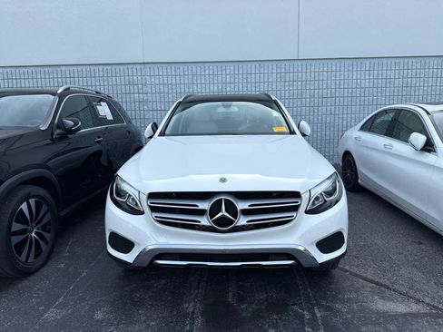 Used 2019 Mercedes-Benz GLC 300 image 6
