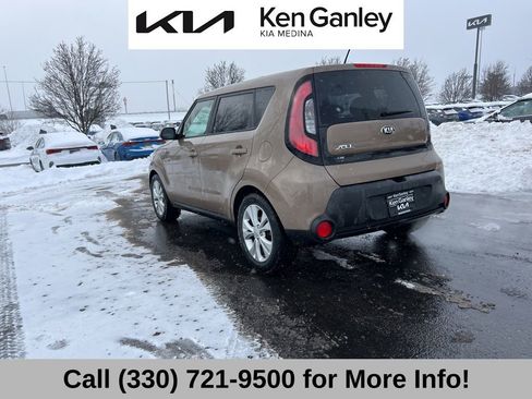 Used 2015 Kia Soul + image 13