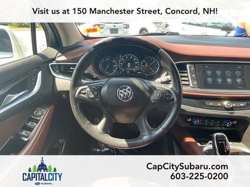 Used 2019 Buick Enclave Avenir w/ Avenir Technology Package AWD/4WD image 26