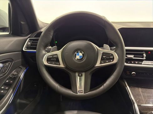 Used 2020 BMW 330i xDrive Sedan w/ Executive Package AWD/4WD image 30