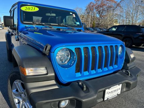Used 2021 Jeep Wrangler Unlimited Sport image 16