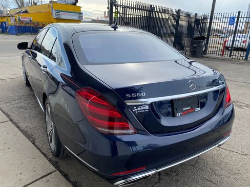 Used 2020 Mercedes-Benz S 560 4MATIC Sedan w/ Premium Package image 2