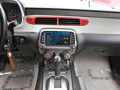 Used 2013 Chevrolet Camaro LT RWD image 15