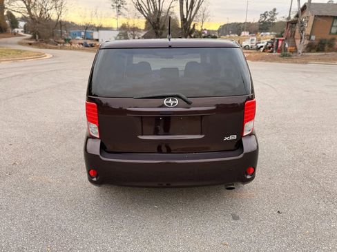 Used 2012 Scion xB image 5