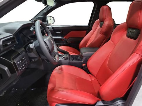 Used 2025 Toyota Tacoma TRD Pro image 13