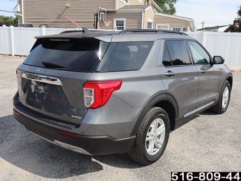 Used 2023 Ford Explorer XLT w/ Equipment Group 202A image 7