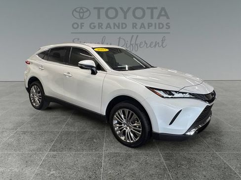 Certified 2023 Toyota Venza Limited AWD/4WD image 1