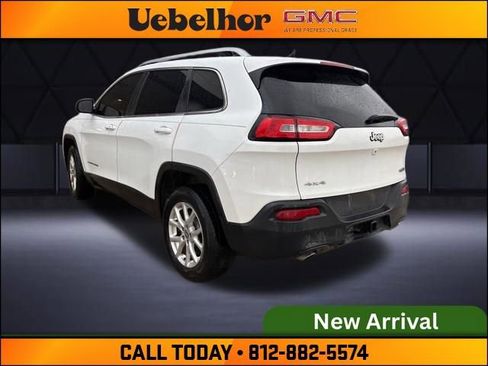 Used 2014 Jeep Cherokee Latitude w/ Comfort/Convenience Group image 4