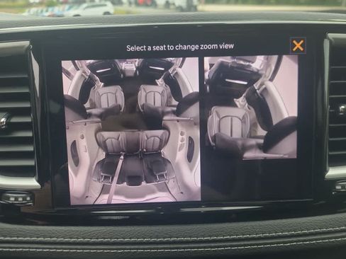 Used 2023 Chrysler Pacifica Touring-L w/ Uconnect Theater Family Group FWD image 24