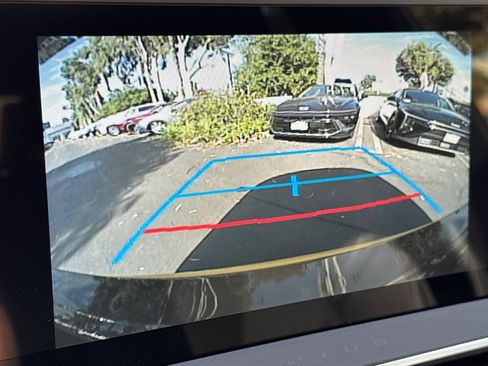 New 2027 Toyota Prius FWD image 23