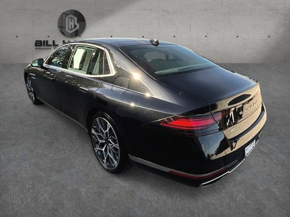Used 2023 Genesis G90 3.5T AWD/4WD image 9