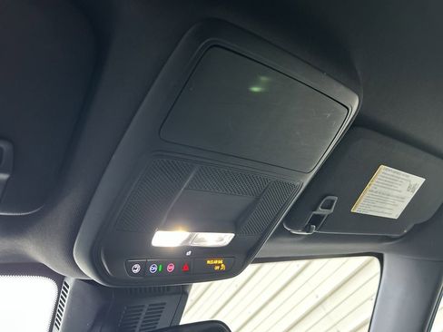 Used 2025 Chevrolet Equinox LT image 26