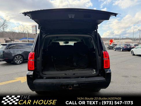 Used 2018 Chevrolet Suburban LT AWD/4WD image 21