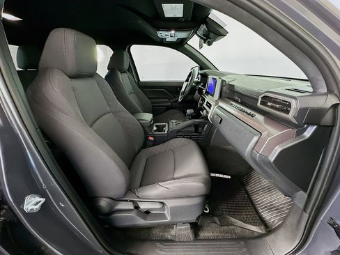 Certified 2026 Toyota Tacoma SR5 image 27