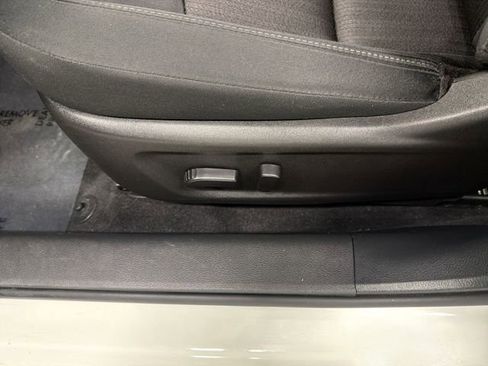 Used 2025 Nissan Altima 2.5 SV FWD image 20