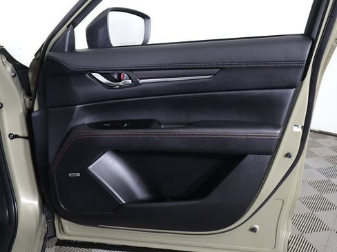 Used 2024 MAZDA CX-5 Carbon Edition image 27