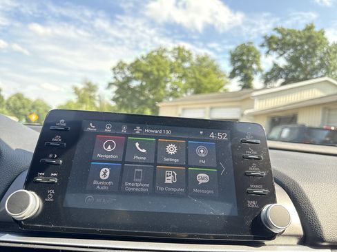 Used 2018 Honda Accord EX-L image 21