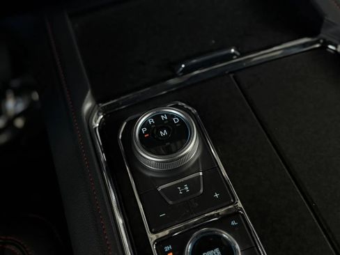 Used 2024 Ford Expedition Max Limited AWD/4WD image 39