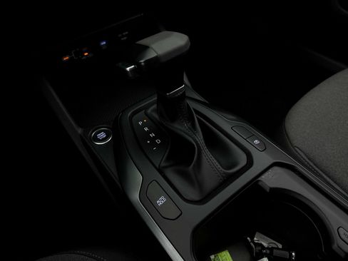 Certified 2025 Kia K4 FWD image 24
