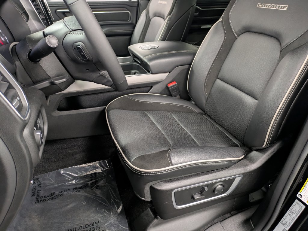 Used 2025 RAM 1500 Laramie w/ Bed Utility Group AWD/4WD image 8