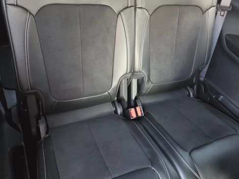 Used 2024 Jeep Grand Cherokee L Altitude RWD image 14