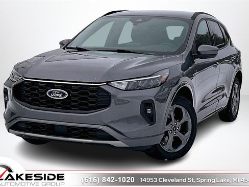 Used 2024 Ford Escape ST-Line Select image 1