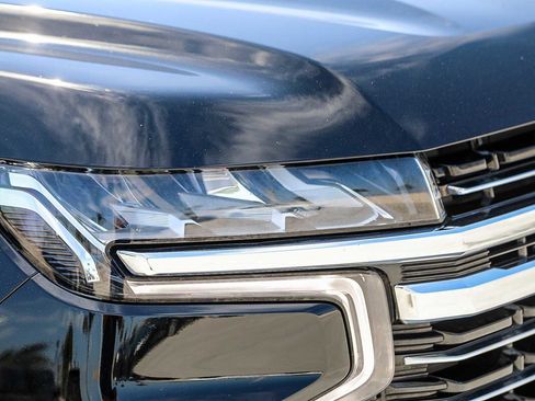Used 2023 Chevrolet Tahoe LT w/ Luxury Package RWD image 8