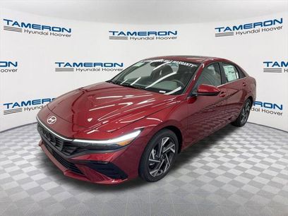 New 2025 Hyundai Elantra SEL w/ Cargo Package