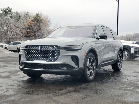 New 2026 Lincoln Nautilus Premier w/ Equipment Group 102A image 2