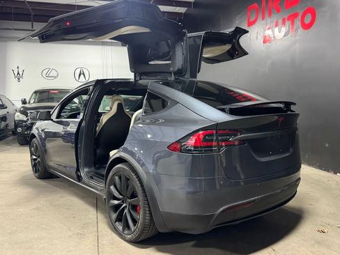 Used 2019 Tesla Model X Performance image 5