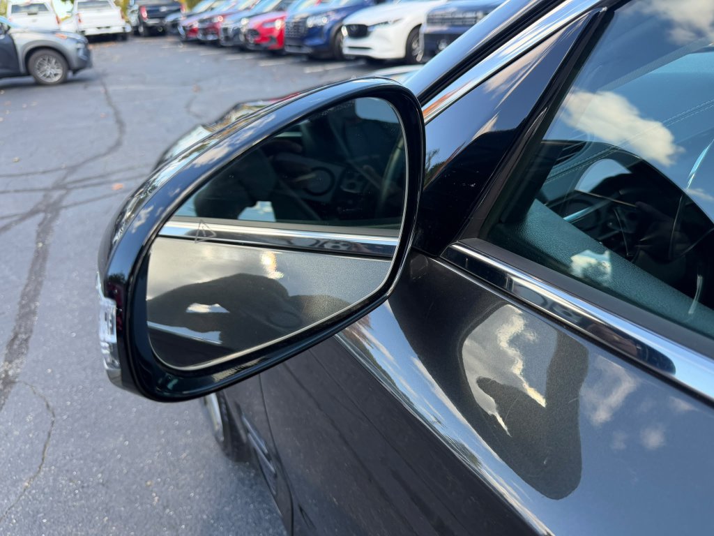 Used 2026 Genesis G70 2.5T AWD/4WD image 24