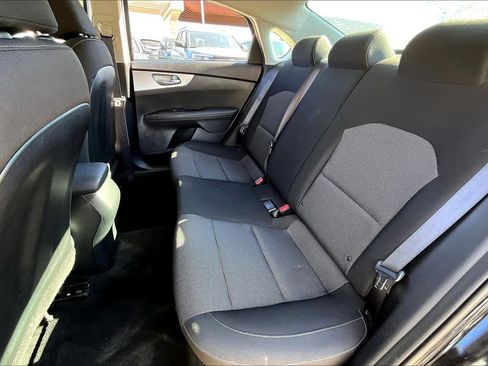 Certified 2024 Kia Forte LXS image 18