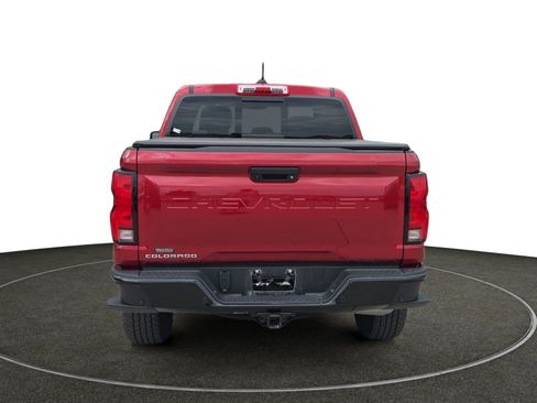 Used 2024 Chevrolet Colorado Z71 w/ Z71 Convenience Package 2 AWD/4WD image 5