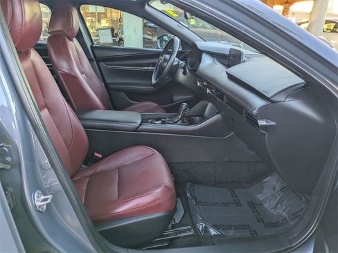 Used 2024 MAZDA MAZDA3 s image 32