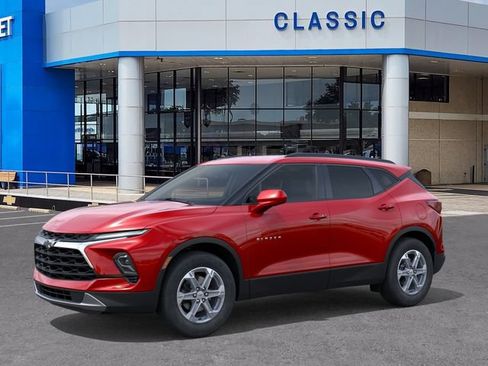 New 2026 Chevrolet Blazer LT FWD image 2