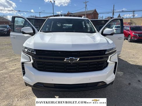 Used 2023 Chevrolet Suburban RST w/ Luxury Package AWD/4WD image 38
