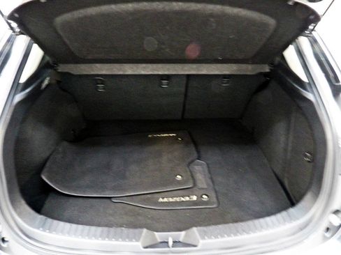 Used 2017 MAZDA MAZDA3 Sport FWD image 13
