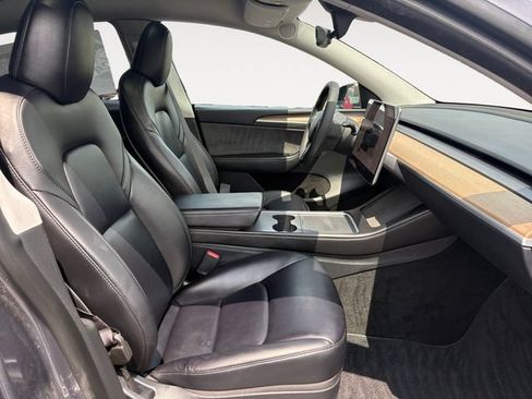 Used 2023 Tesla Model Y Long Range AWD/4WD image 15